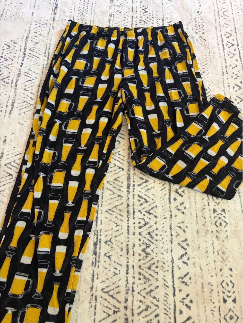 Men's XL Black Lounge Pants with Yellow Beer Glass Print
